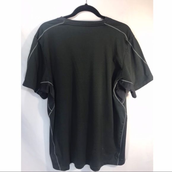 *THE NORTH FACE* Grey Ampere Short Sleeve Crew - Picture 3 of 5